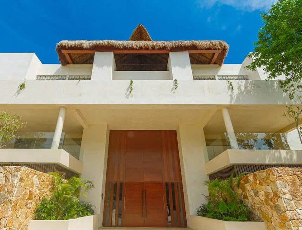 Stunning 2 Bedroom Apartment at Condo With Best Tulum Infinity and Jacuzzi by Waves Management
