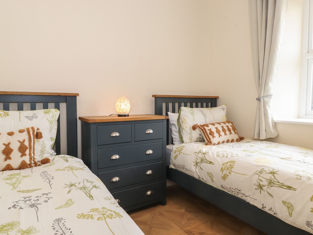 Pond Cottage
