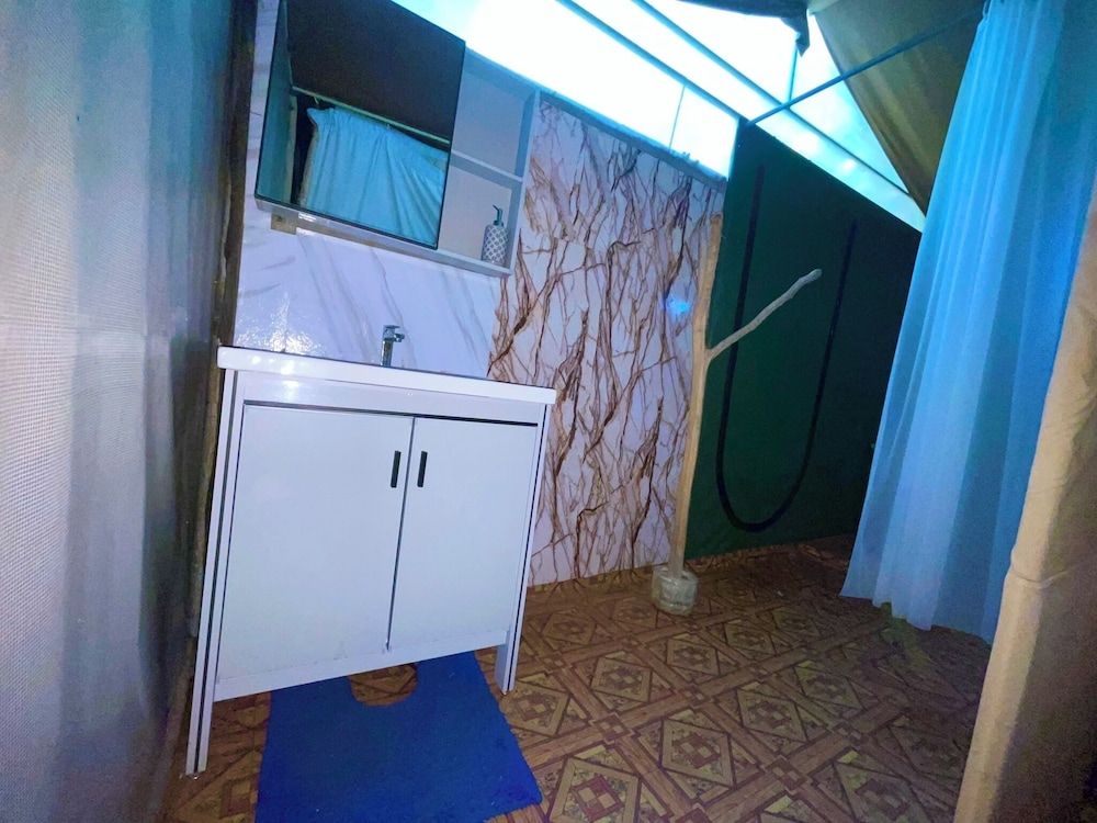 Podi Hoona Yala Safari Camp
