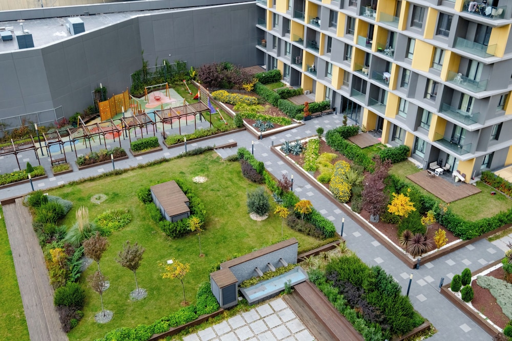 lUX Residence on High Floor 03