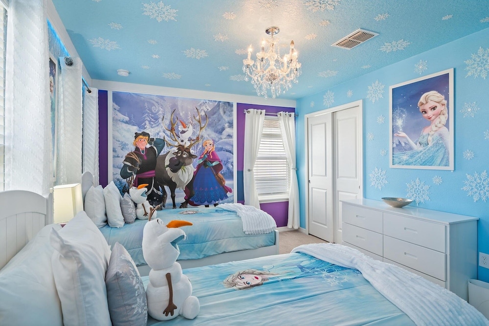 Windsor Island Resort 10 Bedroom Themed Private Home with Pool+Spa & Resort Amenity Access 10 Home