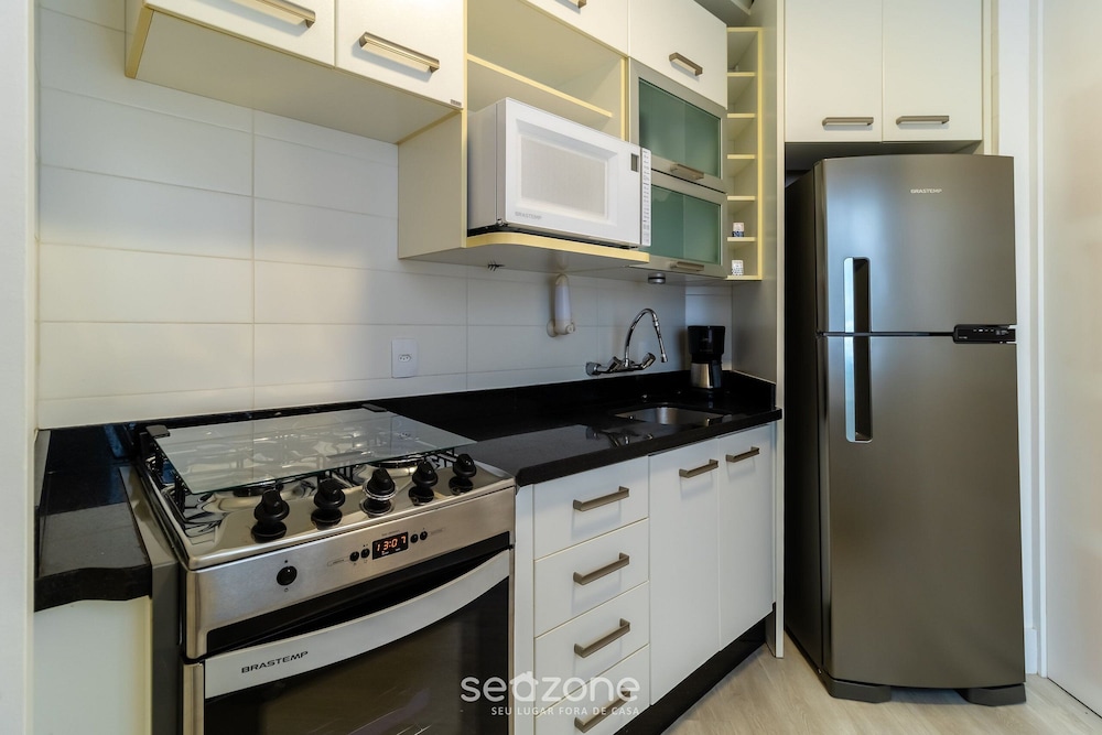 Foot in the Sand Condominium With Pool in Florianopolis - EAR