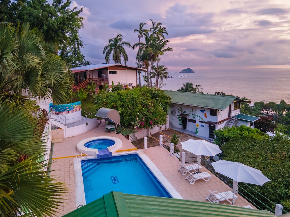 Hotel Villas de la Selva - Image 1