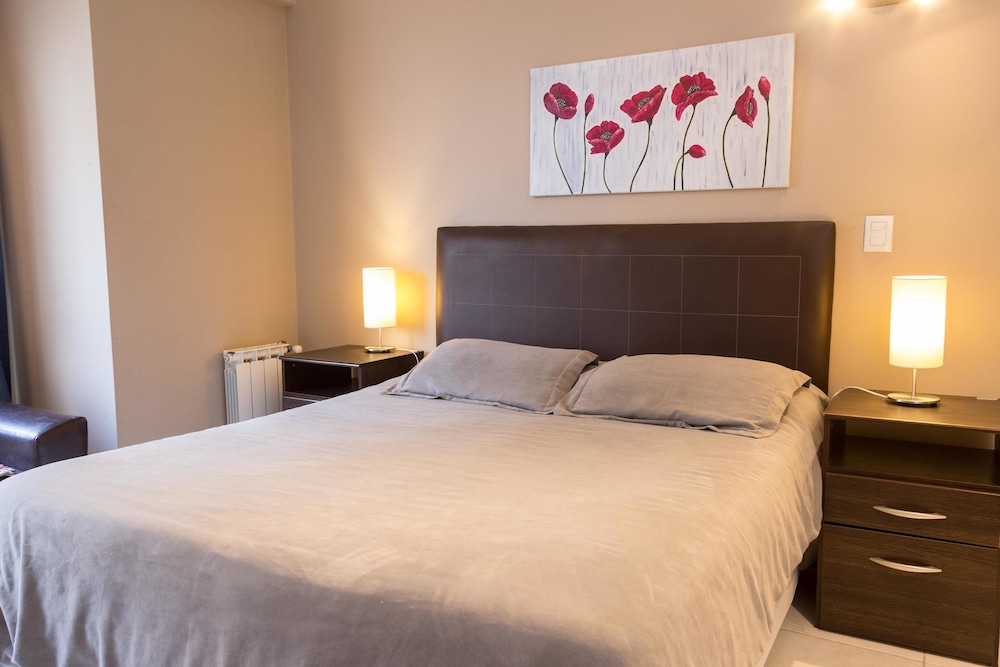 San Martin Suites