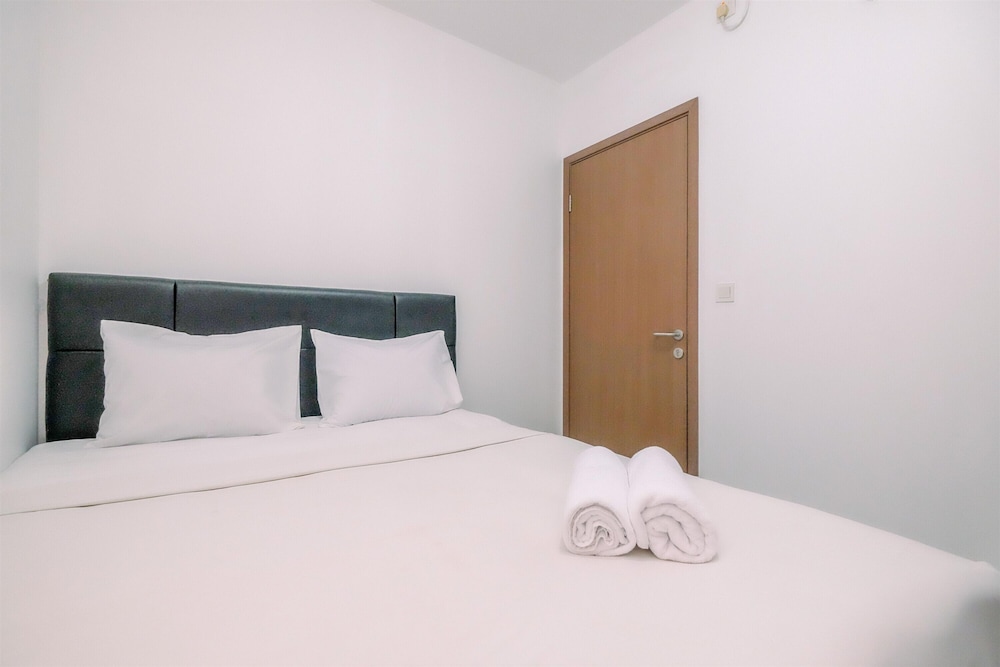 Comfort Stay 2BR Podomoro Golf View Apartment