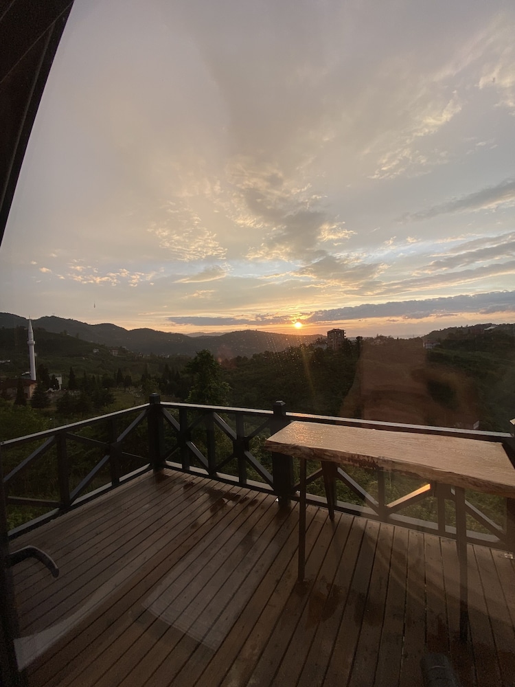 Defne Bungalow Yomra view 4