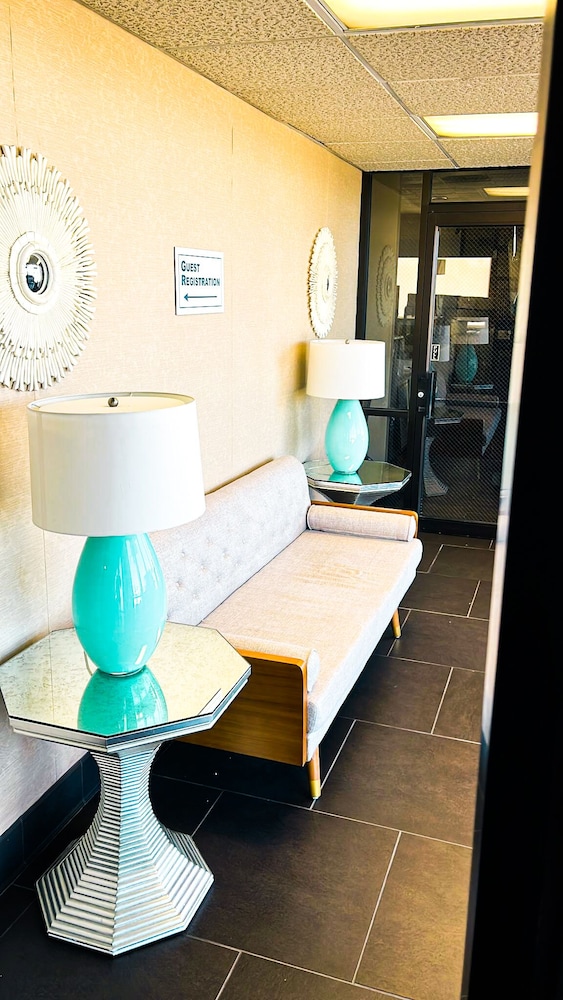 Emporia Vacations - Eleven Boutique Hotel - Property Image 31