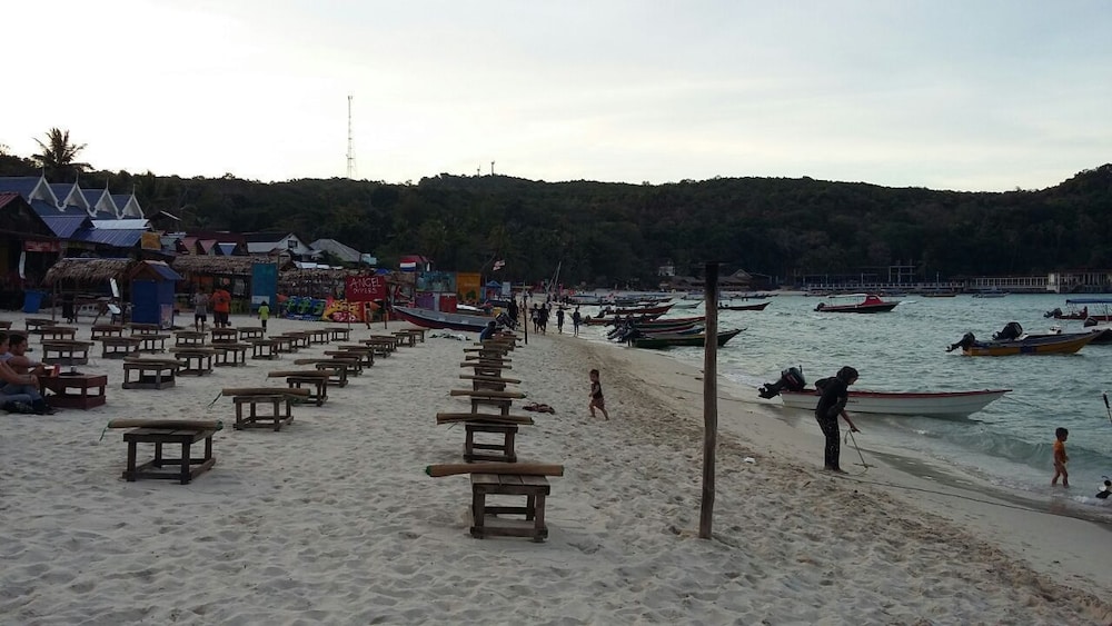 Perhentian Tropicana Inn