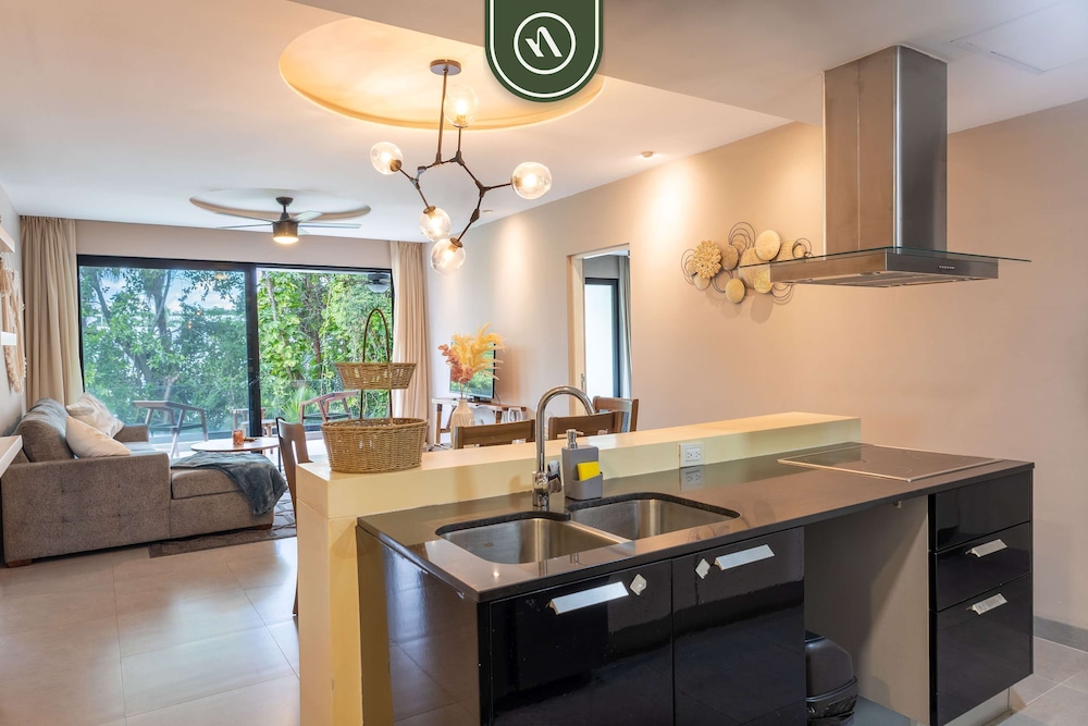 Nick Price Residences A 206