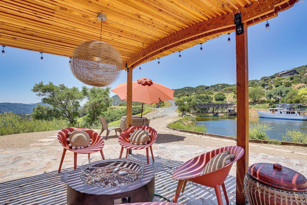 Mystical Mongolian Yurt in Fallbrook w/ Views!