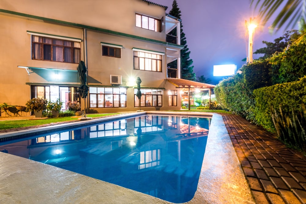 Sommerschield Guest House & Restaurant