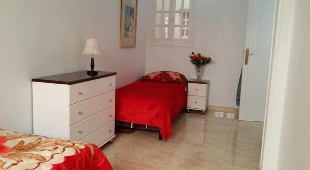 Lotus Lis House