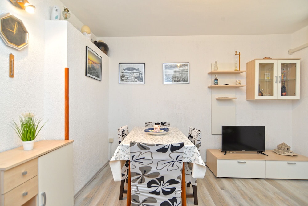 Apartment 903 view 2