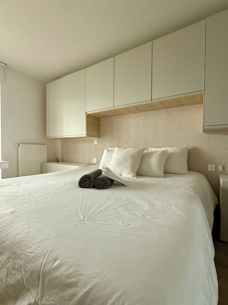 Modern & Cosy near Gare du Midi
