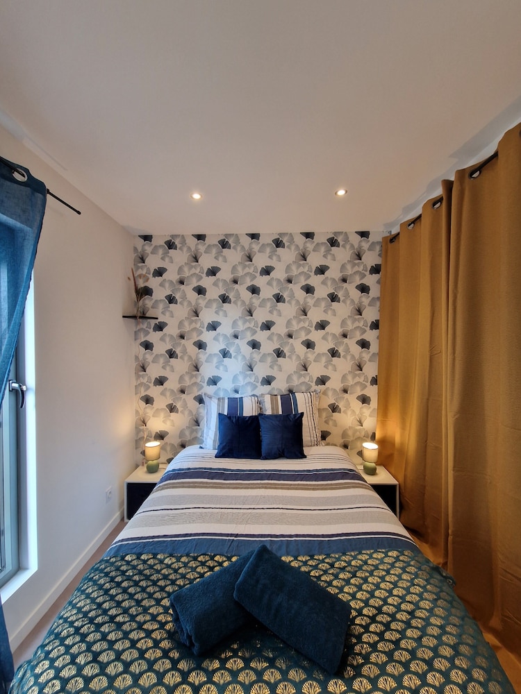 Chic & Central - Your Retreat in Le Mans