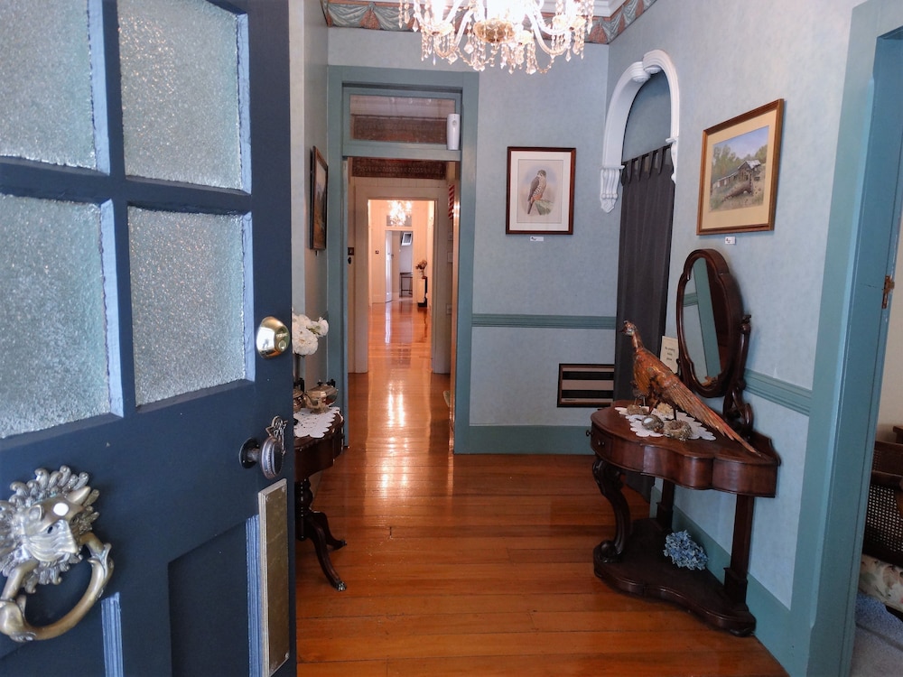 Oak Lane Lodge