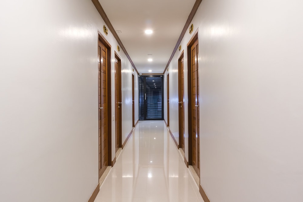 Suthep Home & Hostel