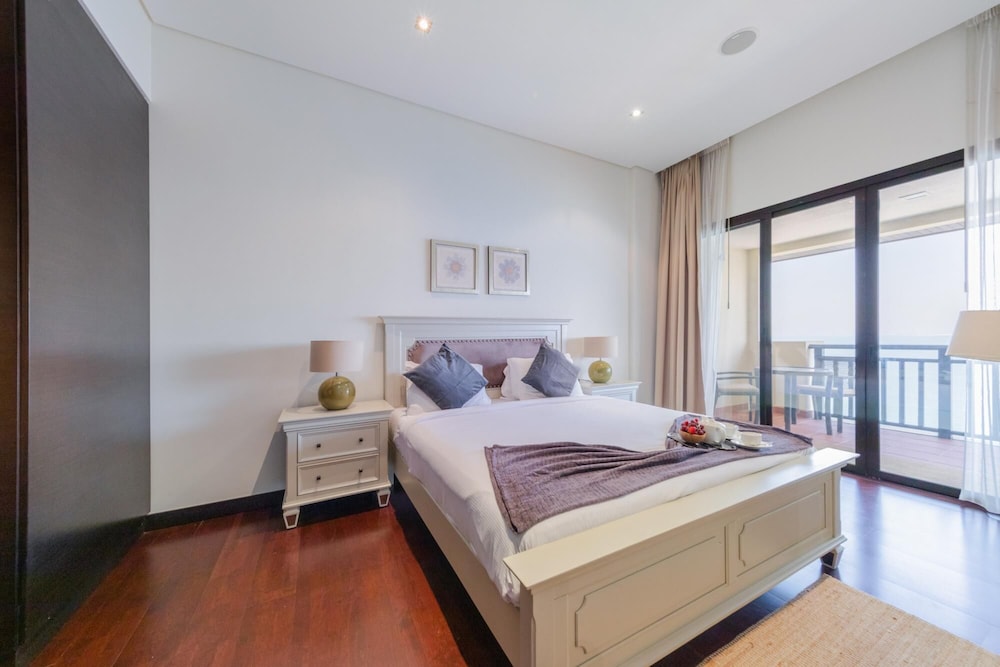 DXB - Anantara - 718 - PJ
