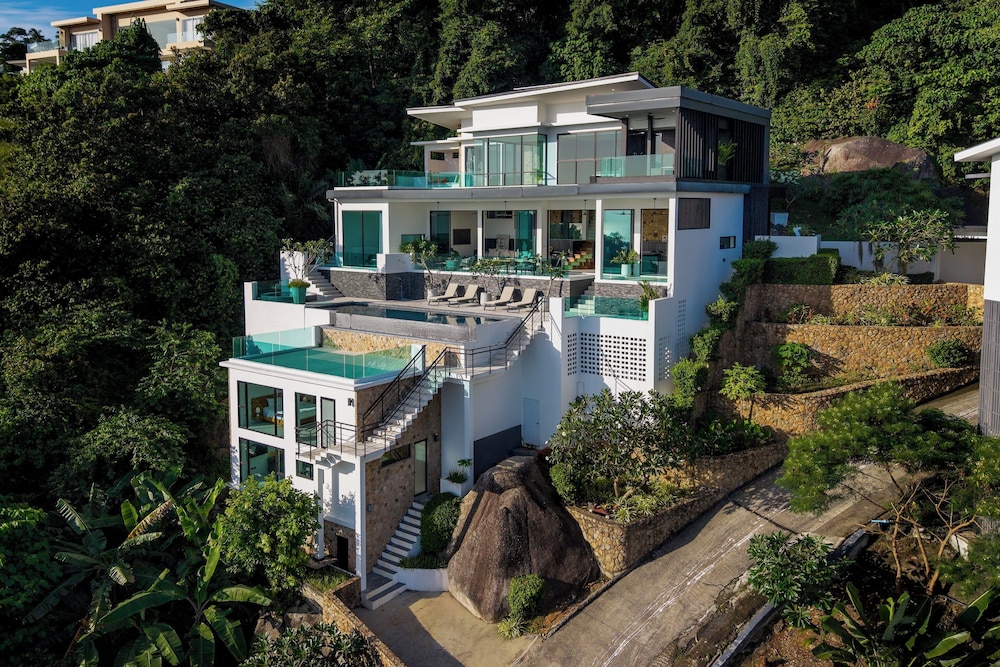 SOMA 4 Bedrooms SEAVIEW Pool Villa