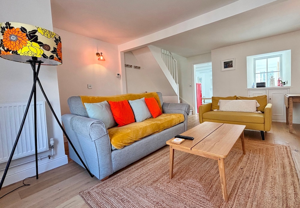 Pandora Lovely Seaside Cottage Sleeps 4 Newlyn