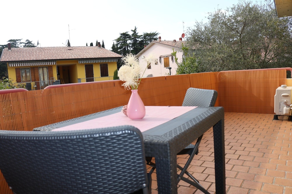 Holiday Home Lazise Near Lake Garda & Pool