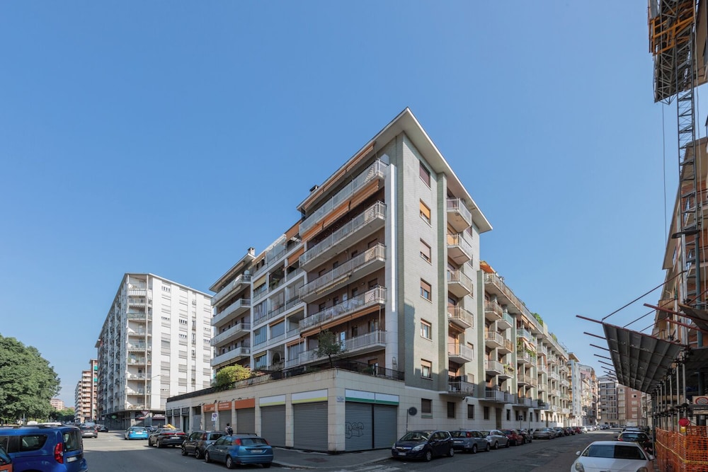 Pala Olimpico Apartment by Wonderful Italy