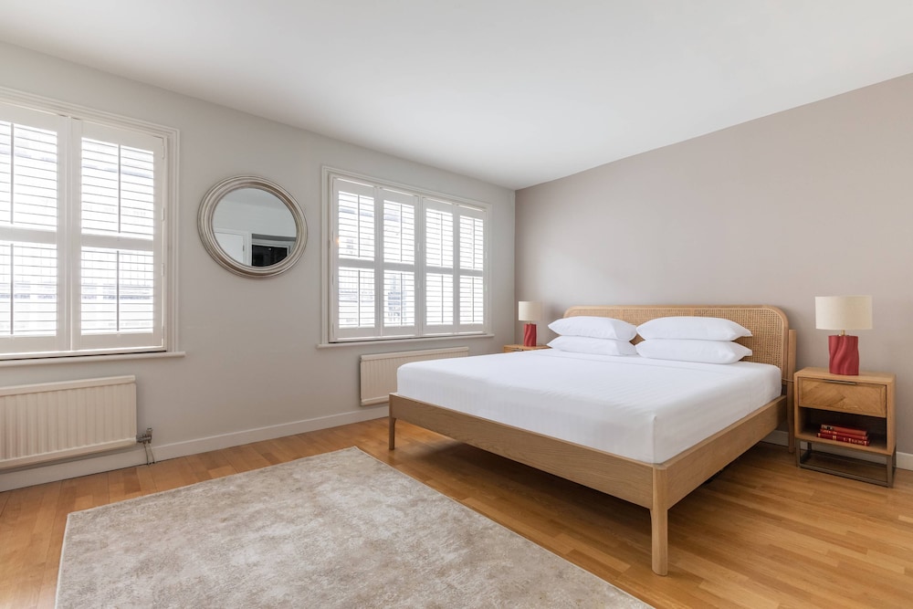 Canning Place Mews by Onefinestay