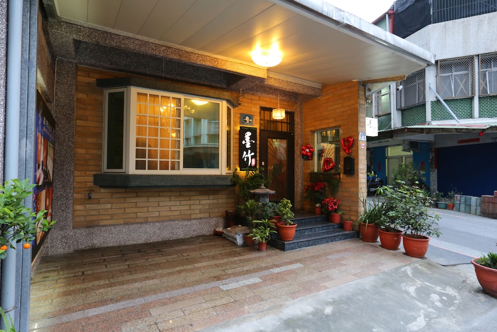 Mozhu B&B