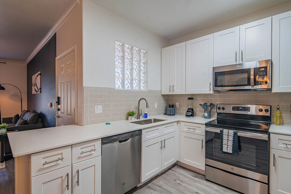 ROVE LIVING/KB - Zone