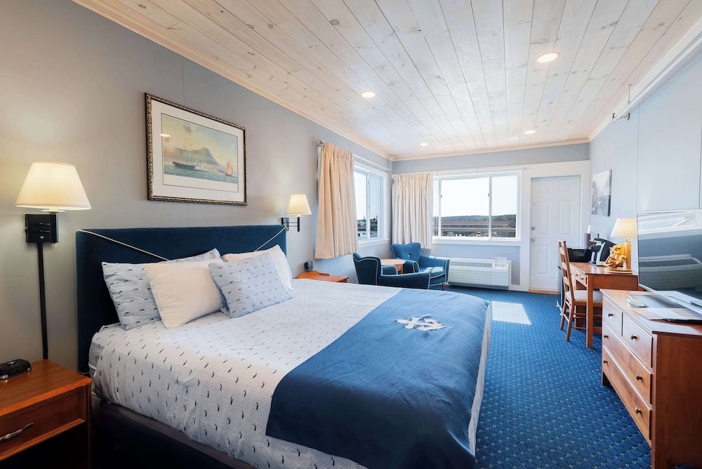 Fishermans Wharf Inn
