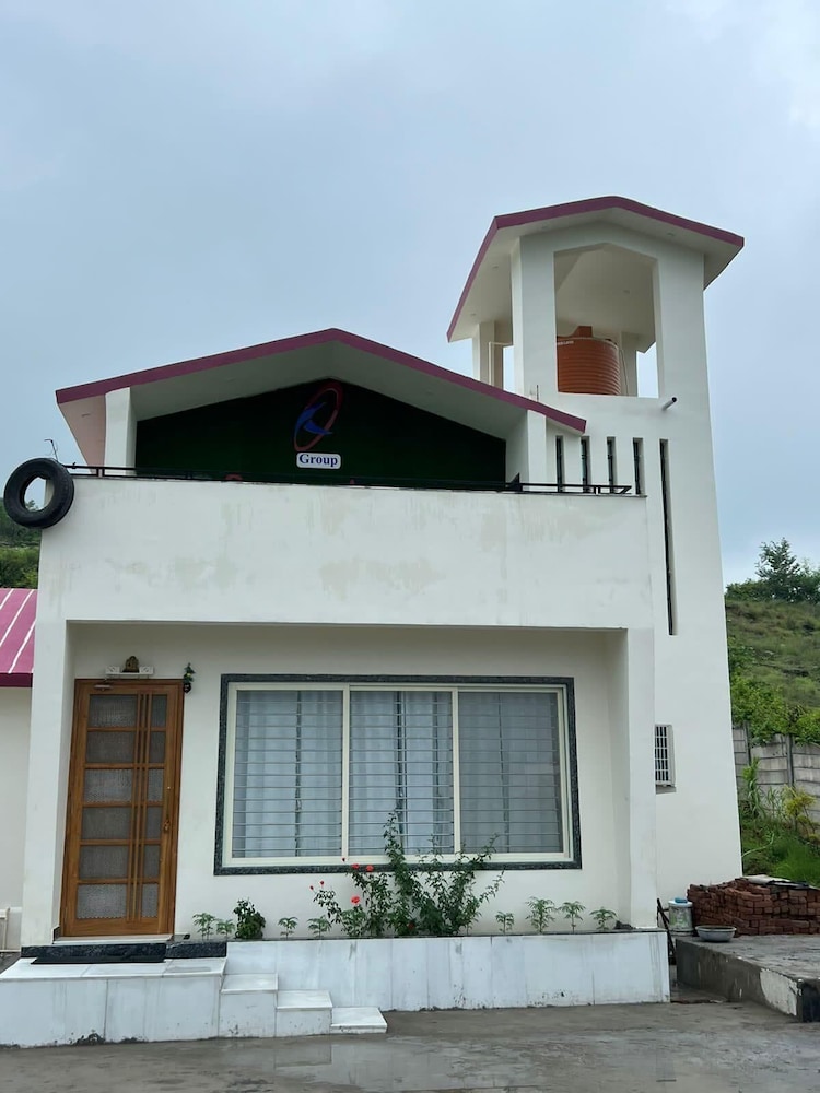 KISAN FARM HOUSE