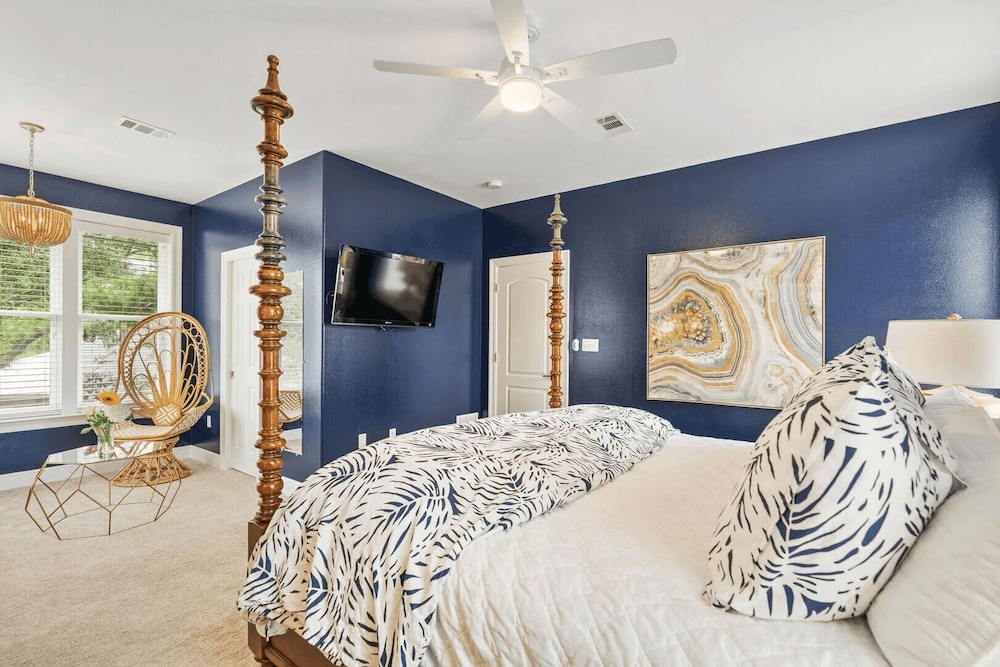 30A Stars & Stripes by Avantstay Seagroge Pool & Tennis