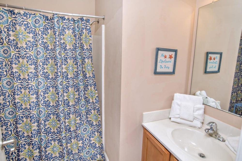Tuscan Ocean Vista C Holiday Home 8 bedroom By Affordable Large Properties