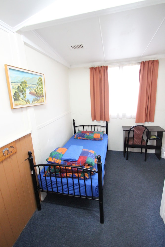 Dolphin Retreat Bunbury - Hostel