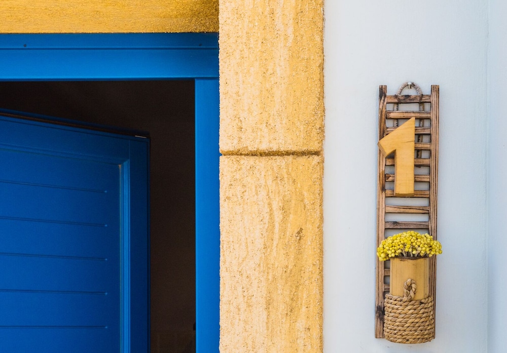Castri Village - Kythira Quality Resort