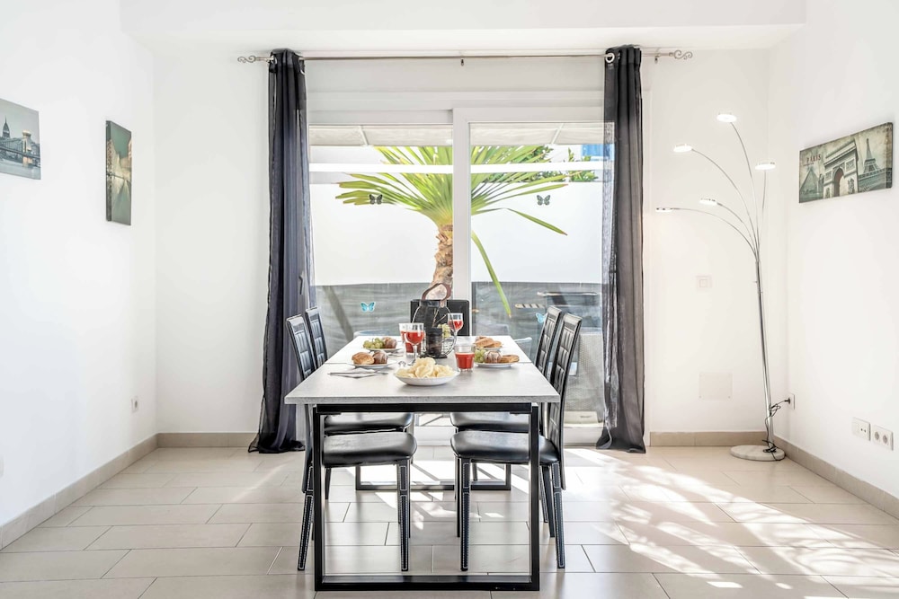 Villa Primrose