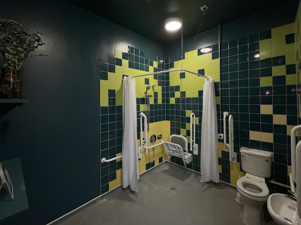 Art Hostel