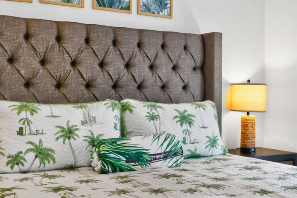 New Listing Lux Beach House Dog Friendly