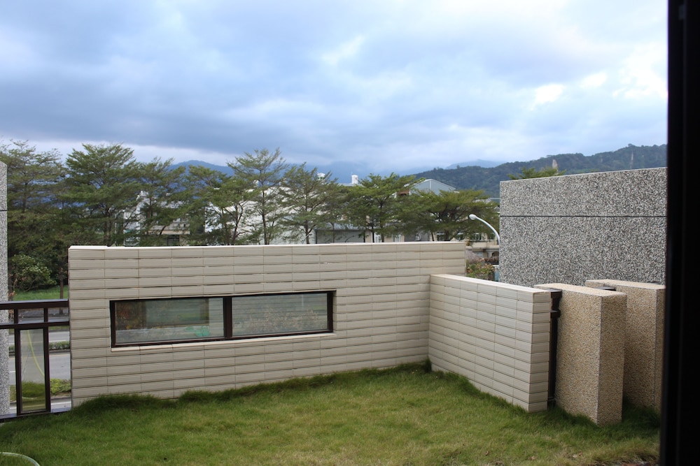 Feng Valley B&B