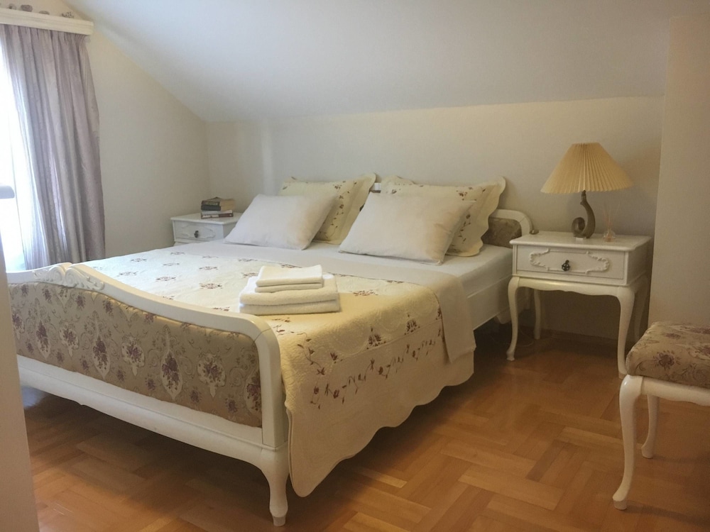 Kairos Rooms