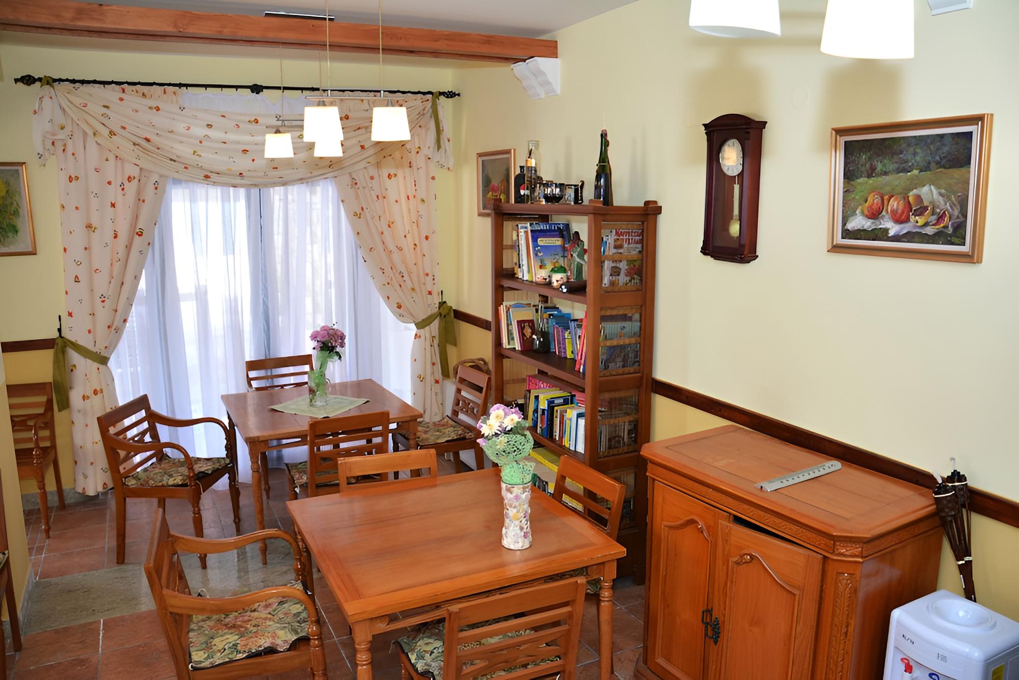 Aparthotel Villa Lav