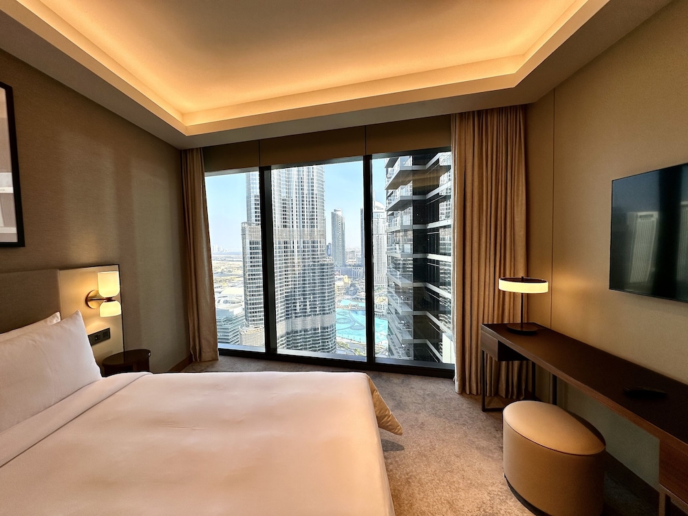 Lux BnB Address Opera I Burj Khalif Views