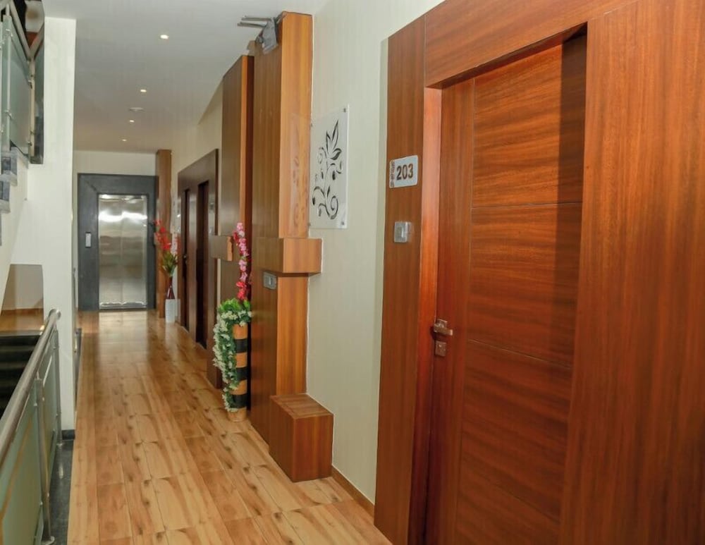 Hotel S K Executive