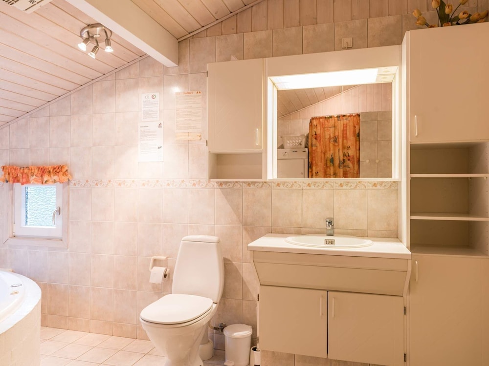 8 Person Holiday Home in Blavand view 5