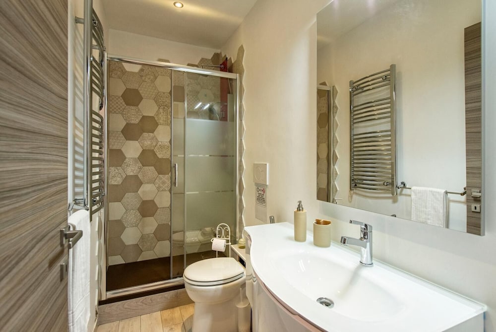 Merulana Suite Apartment