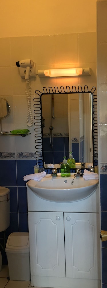 Brookville Guest House