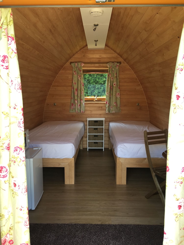 Briarfields Glamping Pods view 2