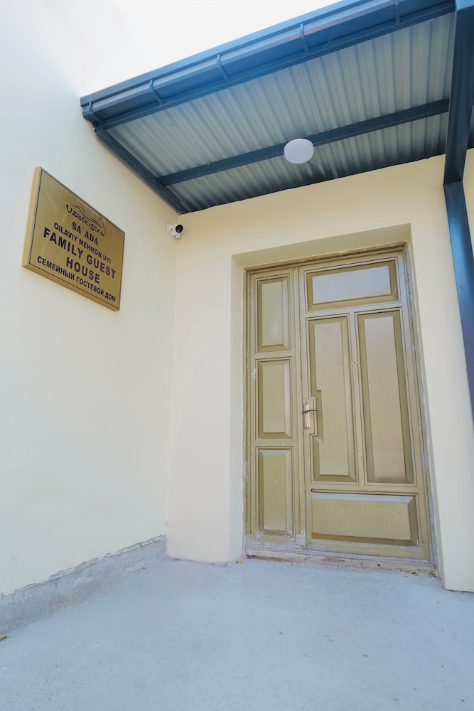 saada boutique studios