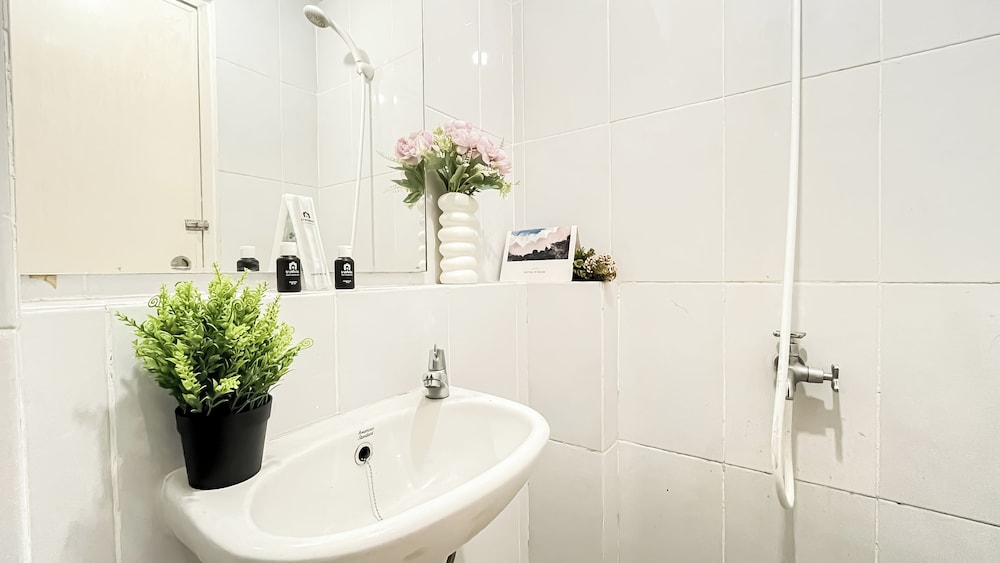 Nice Studio Near Tokyo Hub At Tokyo Riverside Pik 2 Apartment