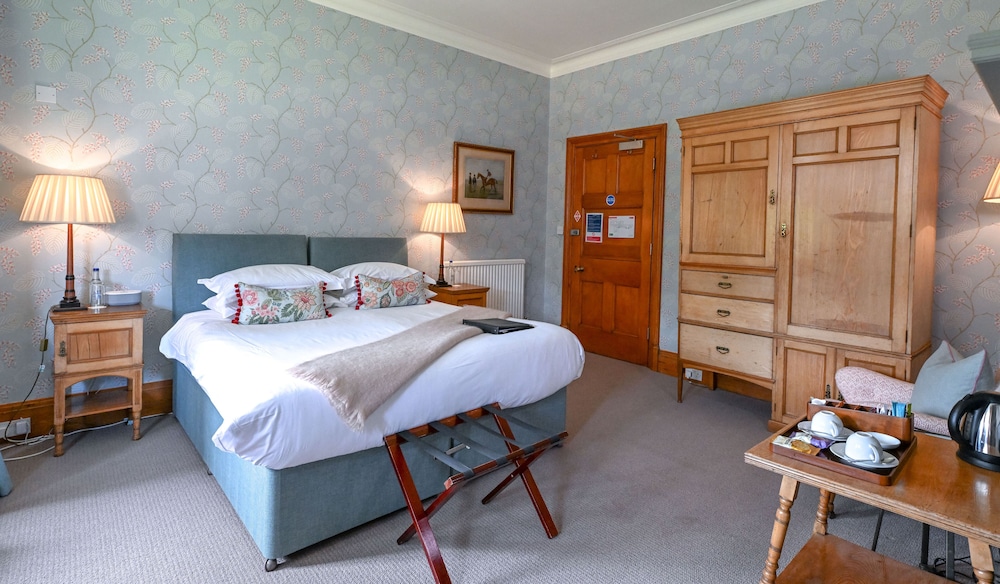Newmarket Vacations - The Jockey Club Rooms - Property Image 52